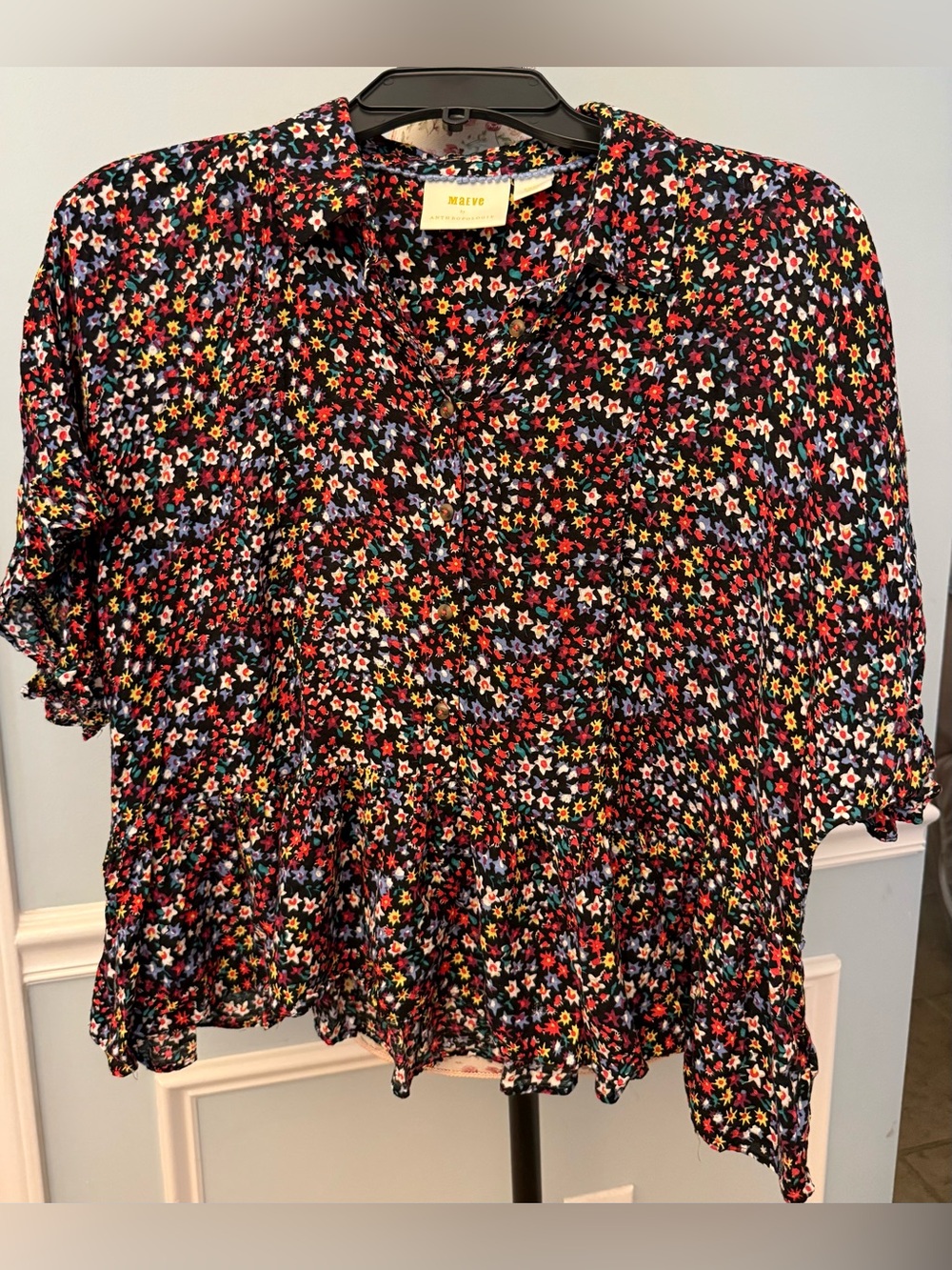 Maeve Anthropologie Mallory Ruffled Blouse short flutter sleeves & button-front